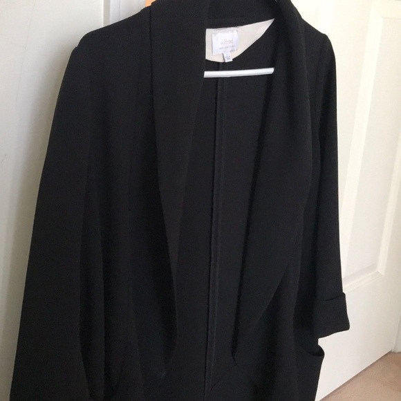 Black Wilfred Chevalier Blazer (size 4) Aritzia - Picture 4 of 4
